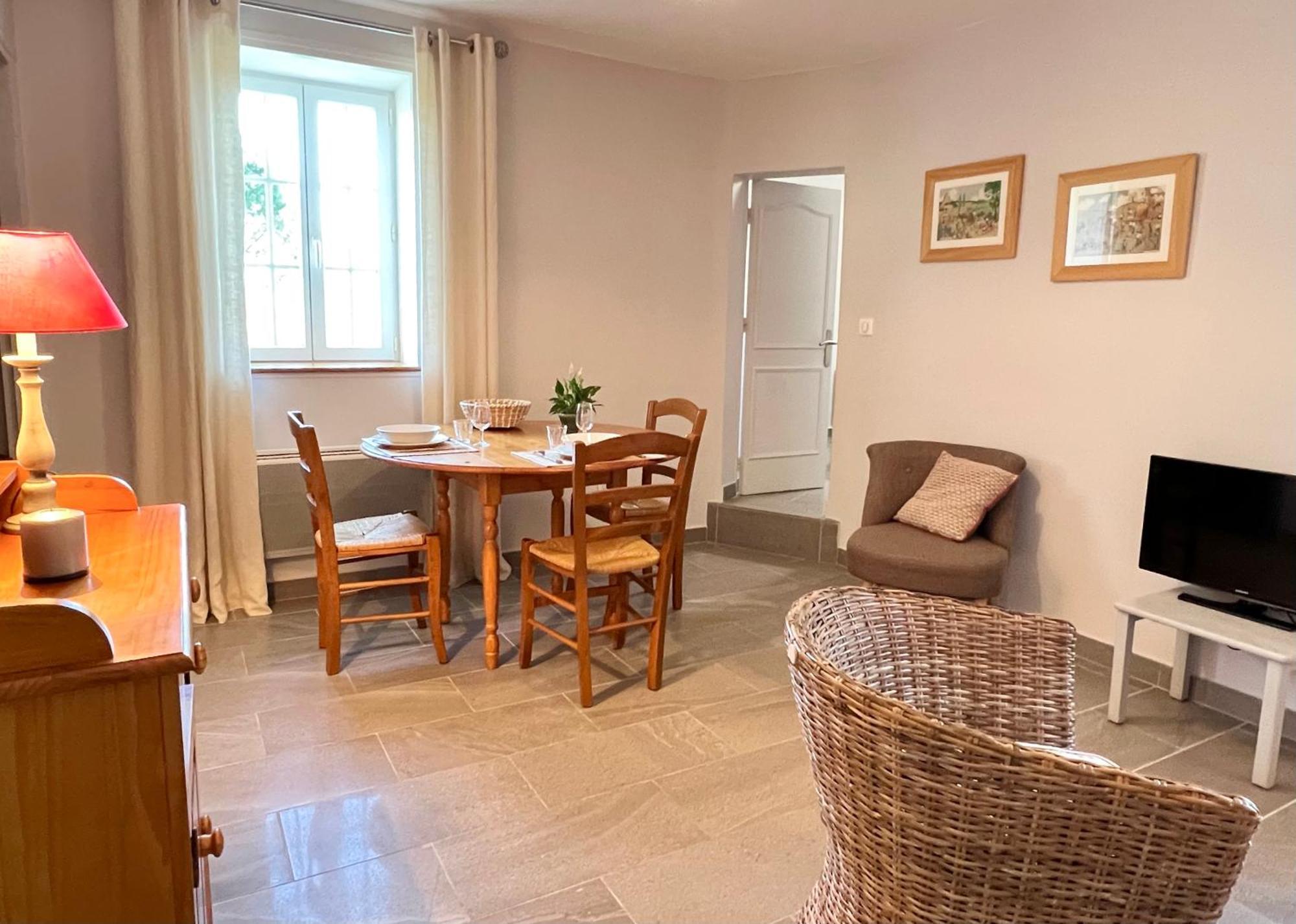 Chateau De La Selve Appartement Grospierres